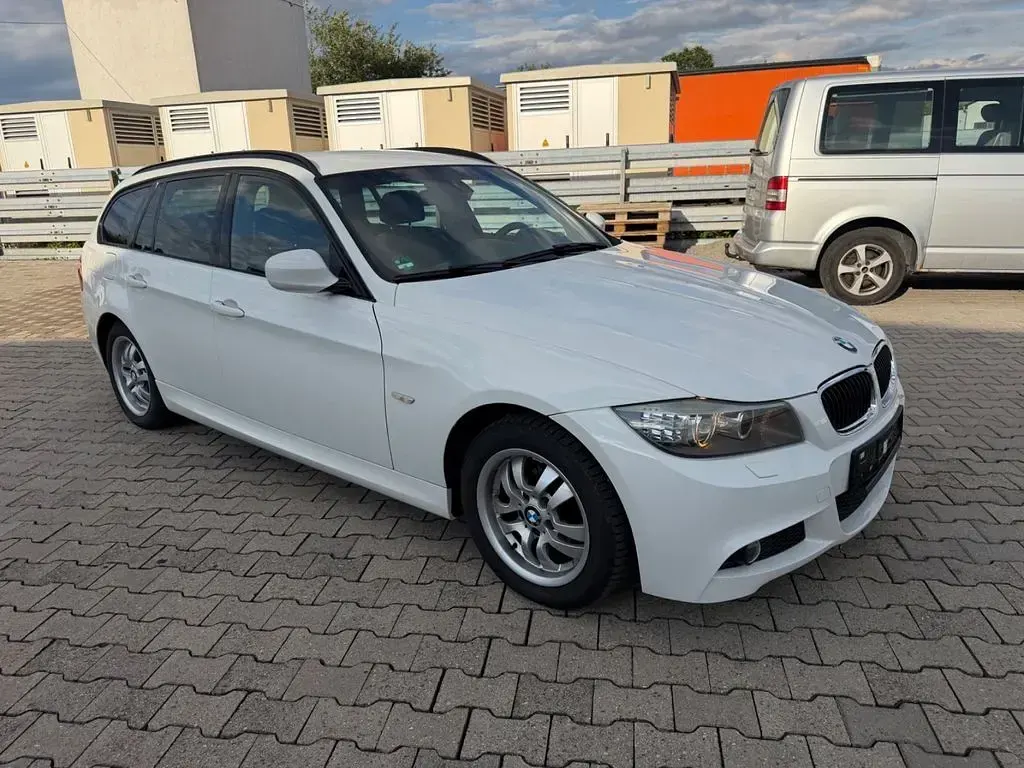Gebraucht BMW 320 M Sport 184 PS (135 kW) 2011 Weiß Kombi
