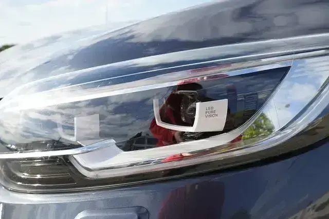 Gebraucht Renault Kadjar Business 140 PS (102 kW) 2019 Grau SUV