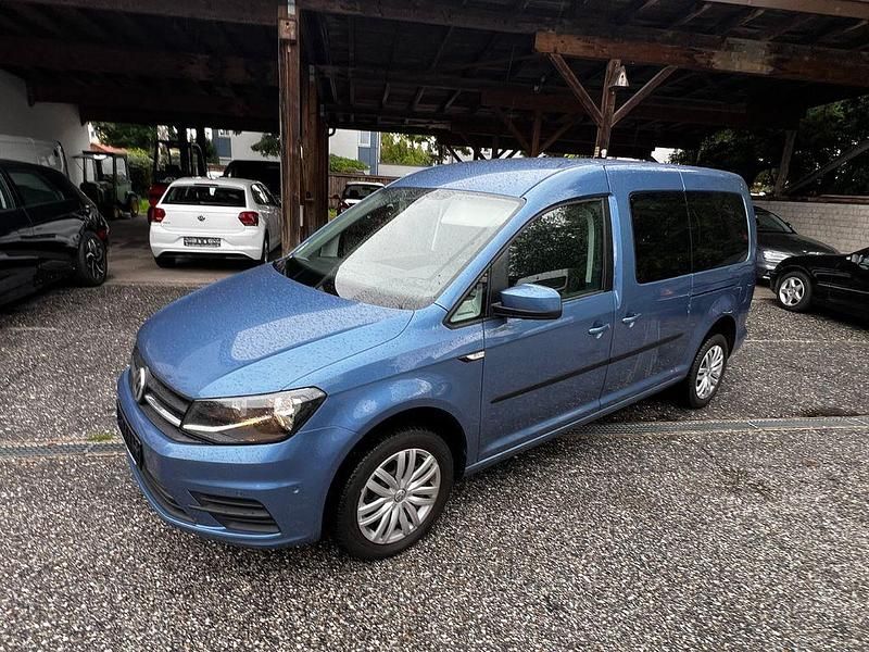 Blau Gebraucht 2018 VW Caddy Maxi Van / Kleinbus | 22.600 € (Fairer Preis) - Bild 1/4