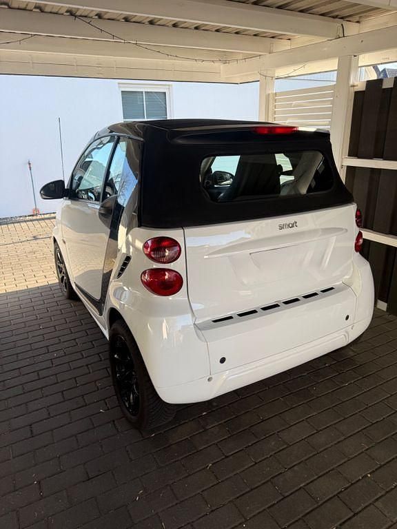 Gebraucht Smart ForTwo Cabrio Pulse 84 PS (61 kW) 2012 Weiß Cabrio