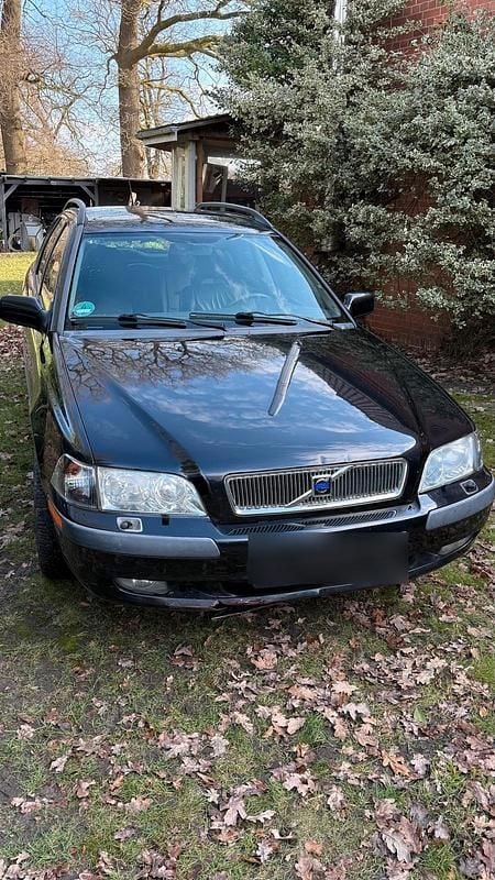 Gebraucht Volvo V40 163 PS (119 kW) 2001 Schwarz Kombi