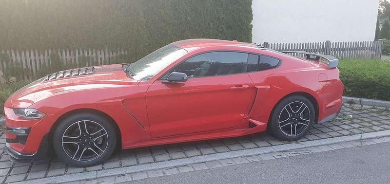 Rot Gebraucht 2018 Ford Mustang Coupé | 26.000 € (Superpreis) - Bild 1/2