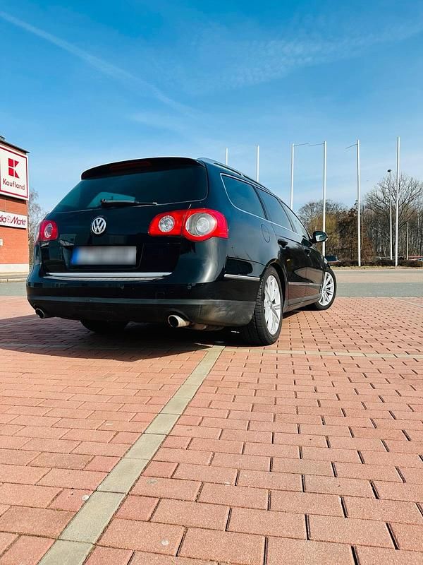 Gebraucht VW Passat 250 PS (183 kW) 2006 Schwarz Kombi