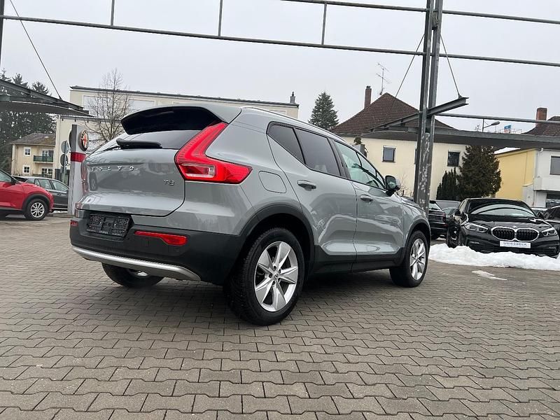 Gebraucht Volvo C40 94 kW (129 PS) 2023 Vapour grey metallic SUV
