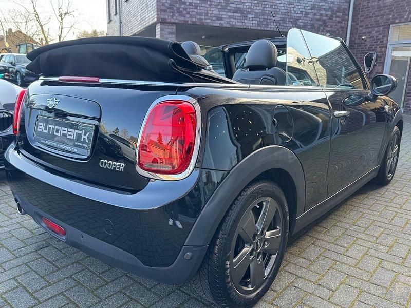 Gebraucht Mini Cooper Cabriolet Chili 136 PS (100 kW) 2021 Schwarz Cabrio
