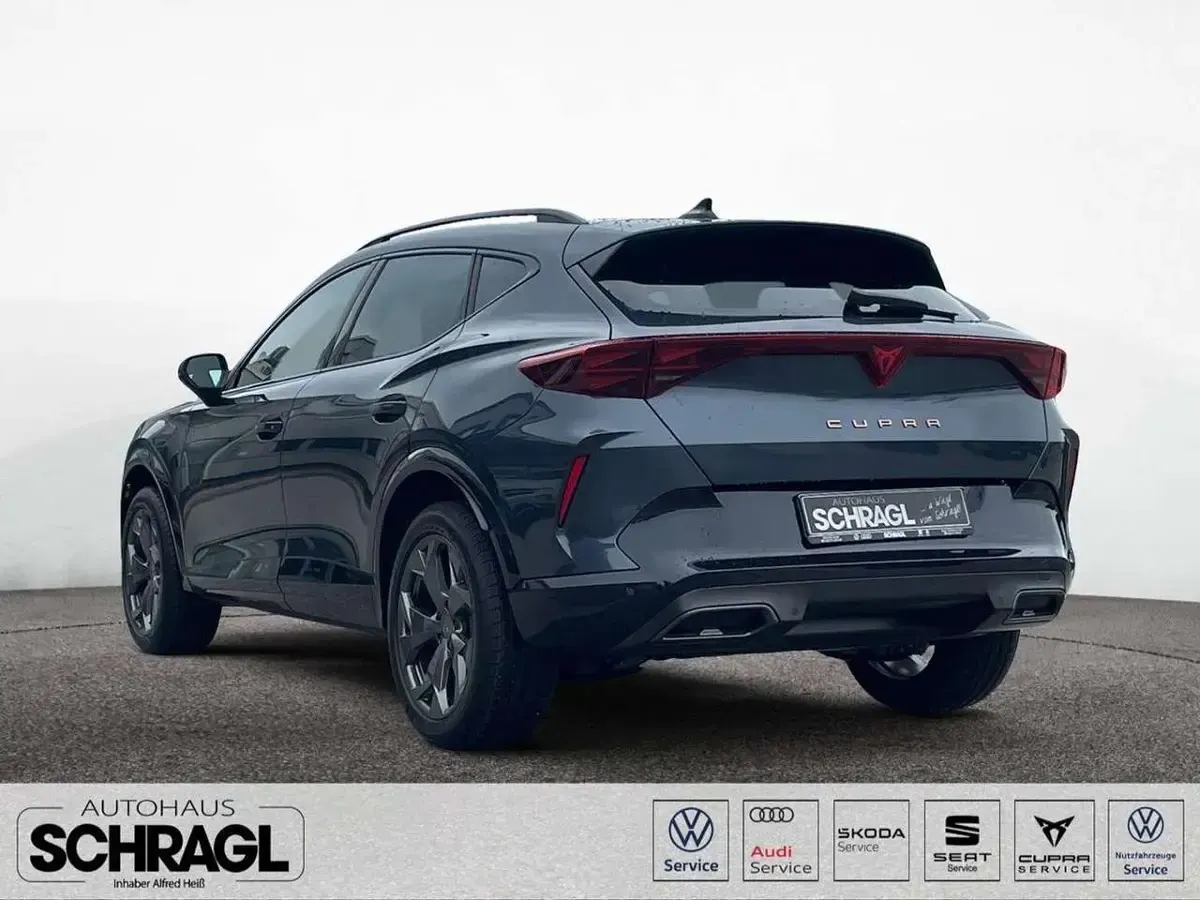 Gebraucht Cupra Formentor 150 PS (110 kW) 2025 "magnetic tech" grau metallic SUV