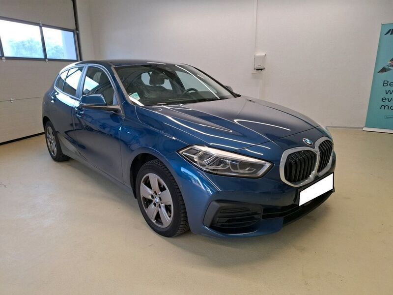 Blau Gebraucht 2022 BMW 118 Advantage Kleinwagen | 19.950 € (Fairer Preis) - Bild 1/4