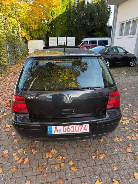 Gebraucht VW Golf IV Edition 116 PS (85 kW) 2000 Schwarz Limousine