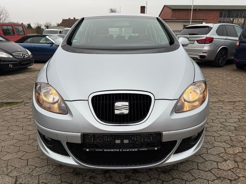 Gebraucht Seat Altea Stylance 102 PS (75 kW) 2005 Silber Van / Kleinbus