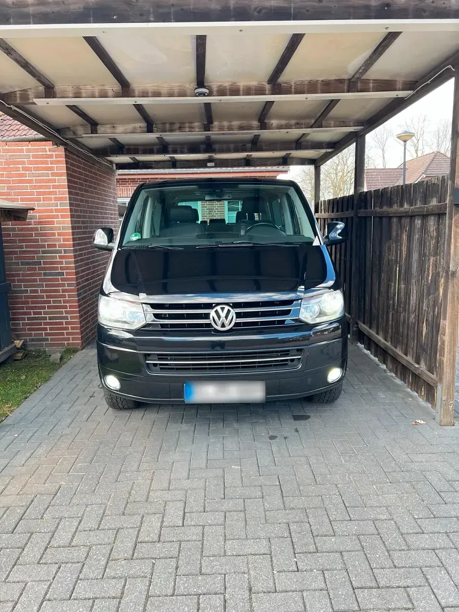 Usata VW T5 Highline 179 CV (131 kW) 2013 Nero Furgone