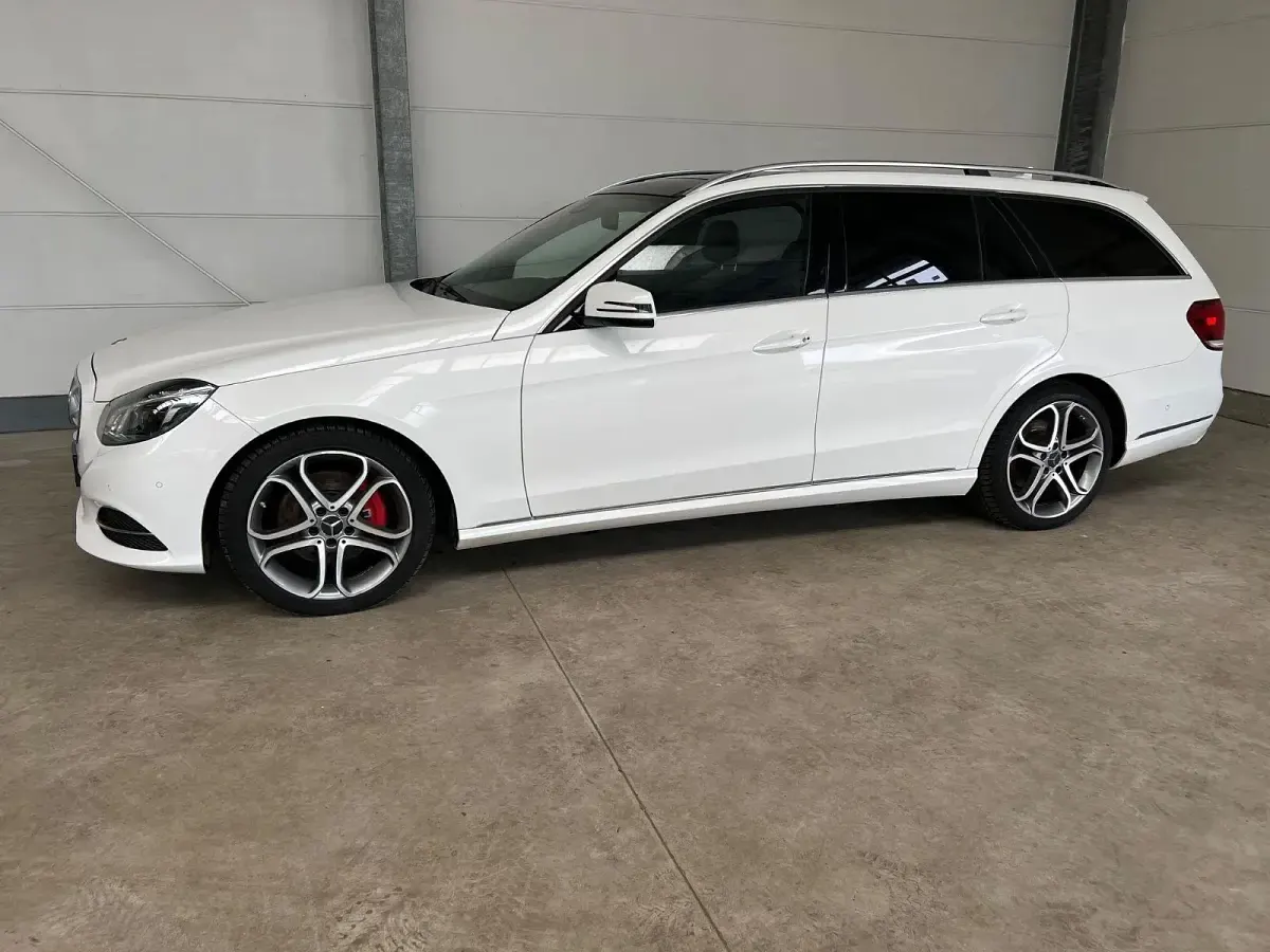 Gebraucht Mercedes E250 Avantgarde 204 PS (150 kW) 2013 Weiß Kombi