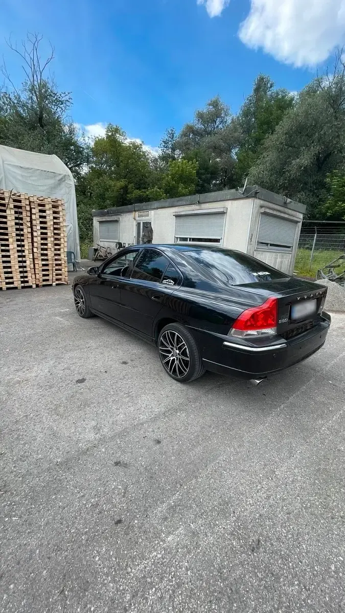Gebraucht Volvo S60 185 PS (136 kW) 2007 Schwarz Limousine
