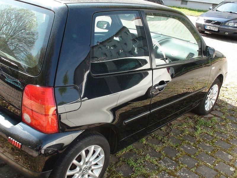 Gebraucht VW Lupo Basis 60 PS (44 kW) 2004 Schwarz Kleinwagen
