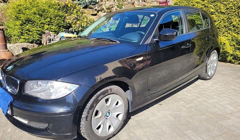 Brugt BMW 116 122 HK (89 kW) 2010 Sort Hatchback