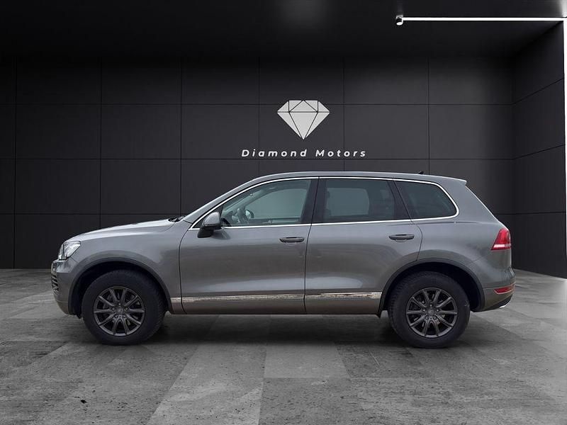 Gebraucht VW Touareg 239 PS (175 kW) 2010 Grau SUV