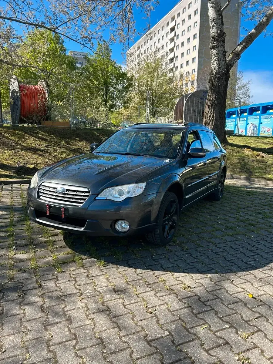 Gebraucht Subaru Outback 165 PS (121 kW) 2007 Schwarz Kombi
