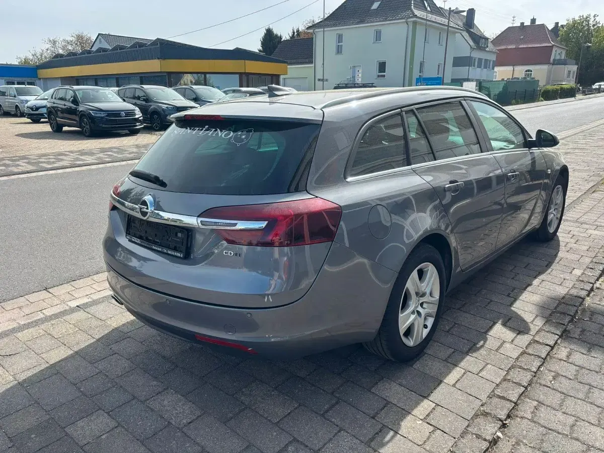Gebraucht Opel Insignia Business Edition 170 PS (125 kW) 2016 Grau Kombi