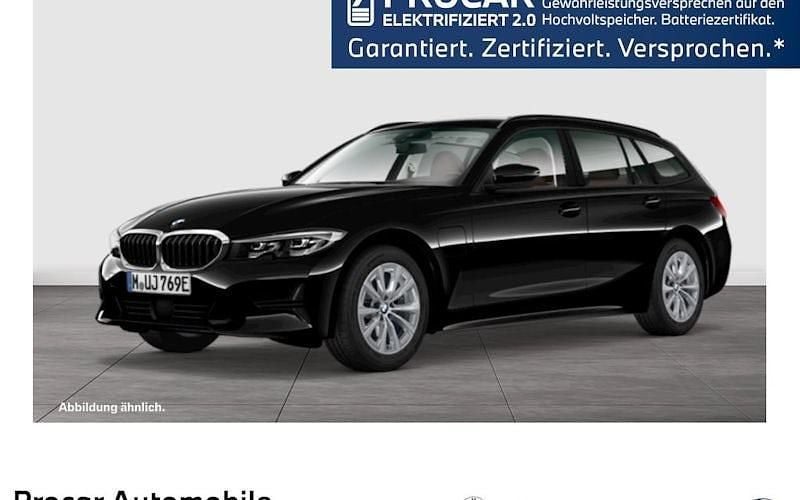 Schwarz Gebraucht 2021 BMW 320 Advantage Kombi | 27.870 € (Fairer Preis) - Bild 1/4