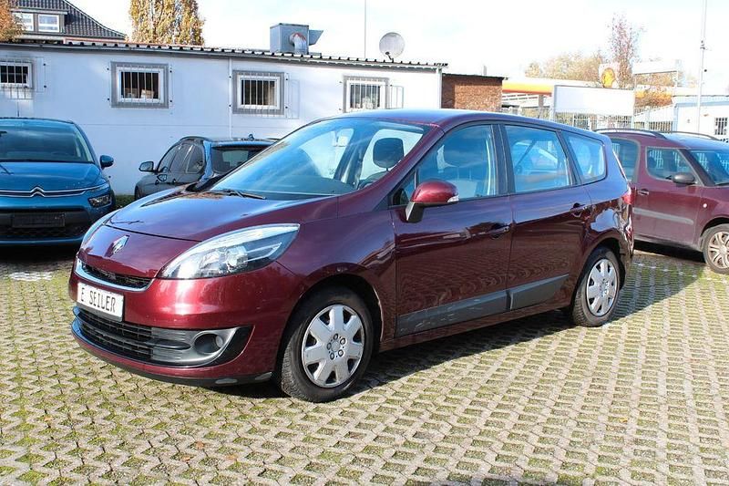 Rot Gebraucht 2012 Renault Scénic III Van / Kleinbus | 4.500 € (Guter Preis) - Bild 1/4