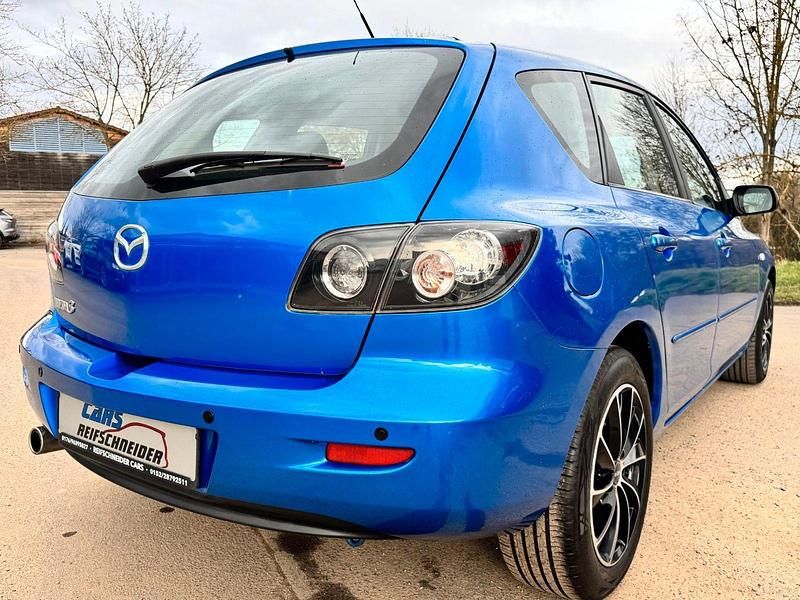 Gebraucht Mazda 3 Inclusive 150 PS (110 kW) 2005 Blau Kleinwagen