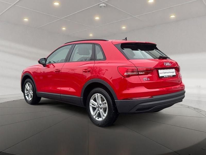 Gebraucht Audi Q3 Design 150 PS (110 kW) 2021 Tangorot metallic SUV