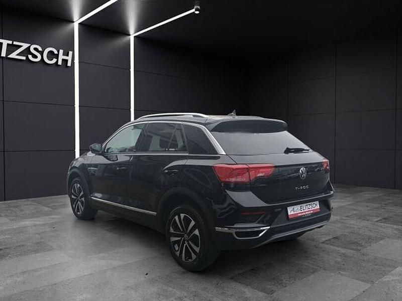 Gebraucht VW T-Roc United 150 PS (110 kW) 2021 Deep black perleffekt SUV