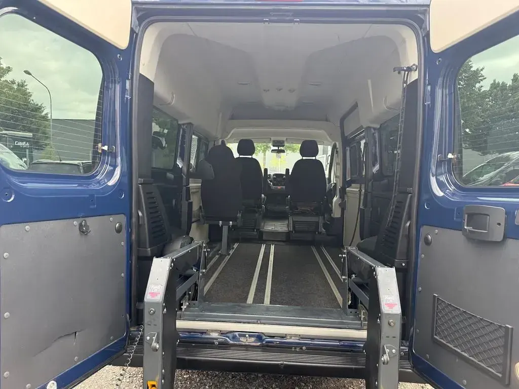 Gebraucht Fiat Ducato 150 PS (110 kW) 2018 Blau Van