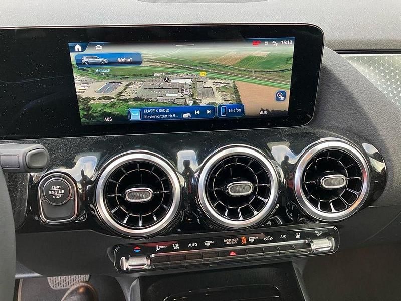 Gebraucht Mercedes B250e Premium 218 PS (160 kW) 2025 Schwarz Kleinwagen