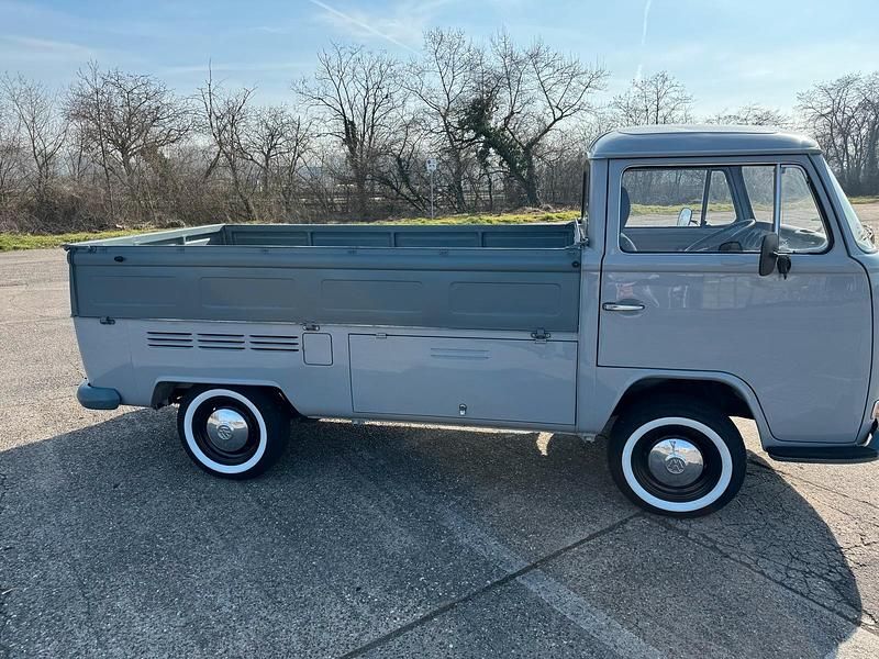 Gebraucht VW Transporter 50 PS (36 kW) 1972 Grau Van