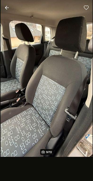 Gebraucht Ford Fiesta Ambiente 80 PS (58 kW) 2005 Silber Kleinwagen