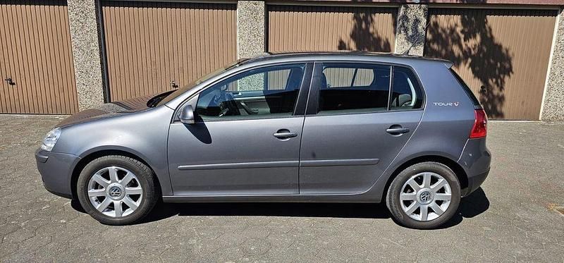 Gebraucht VW Golf V 102 PS (75 kW) 2007 Grau Limousine