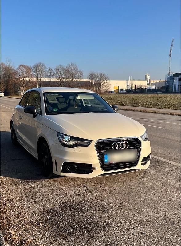 Gebraucht Audi A1 S-Line 90 PS (66 kW) 2013 Kleinwagen