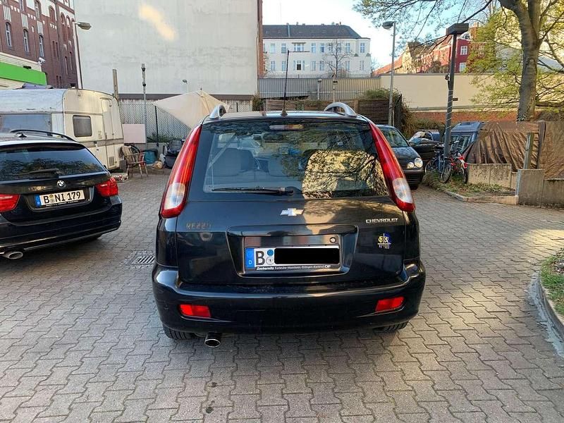 Gebraucht Chevrolet Tacuma 122 PS (89 kW) 2008 Schwarz Van / Kleinbus