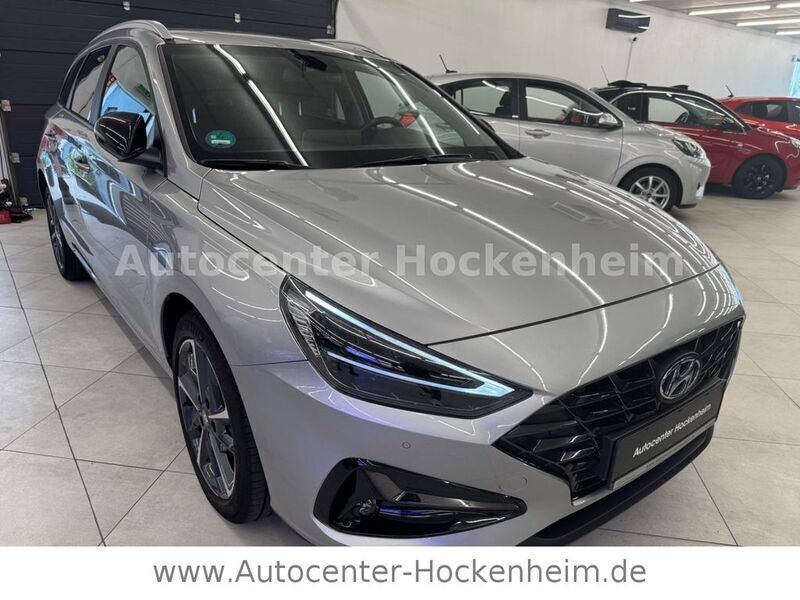 Silber Gebraucht 2021 Hyundai i30 Edition 30+ Kombi | 16.999 € (Guter Preis) - Bild 1/4