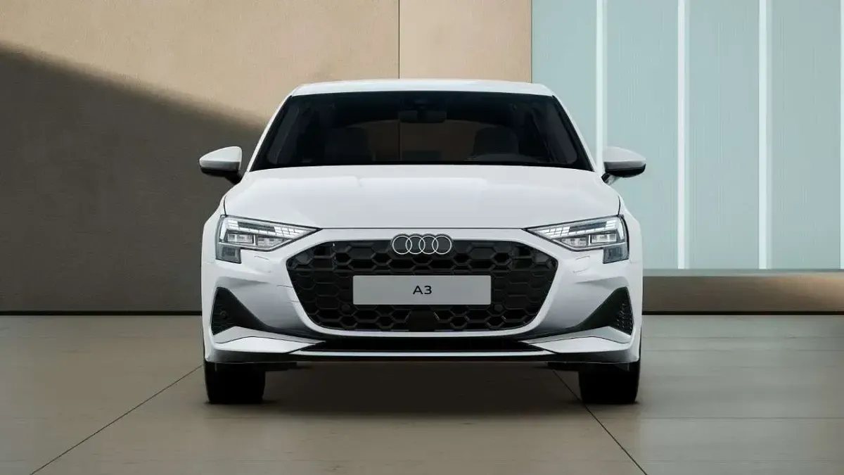 Używany Audi A3 Advanced 150 KM (110 kW) 2025 Biały Sedan/Limuzyna