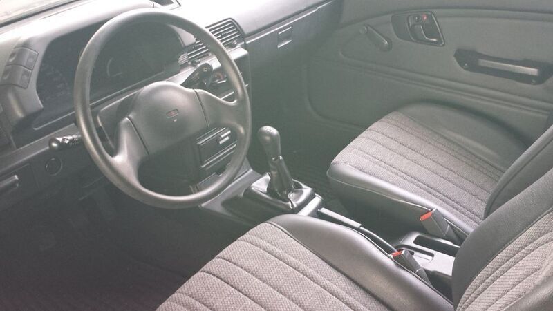 Gebraucht Mitsubishi Colt 75 PS (55 kW) 1991 Rot Kleinwagen