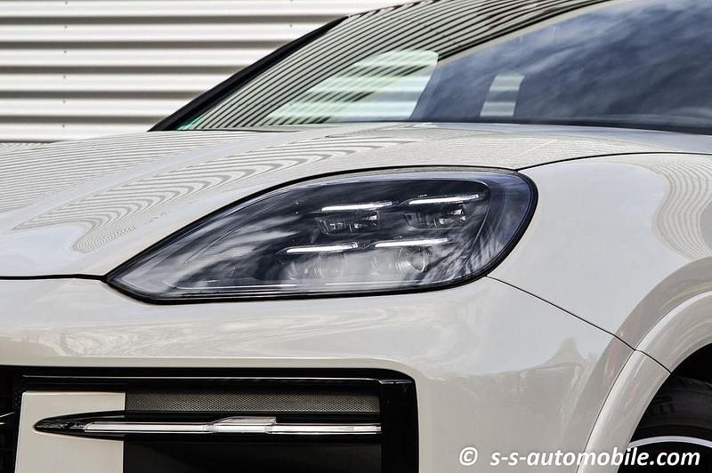 Gebraucht Porsche Cayenne GTS 500 PS (367 kW) 2024 Kreide SUV