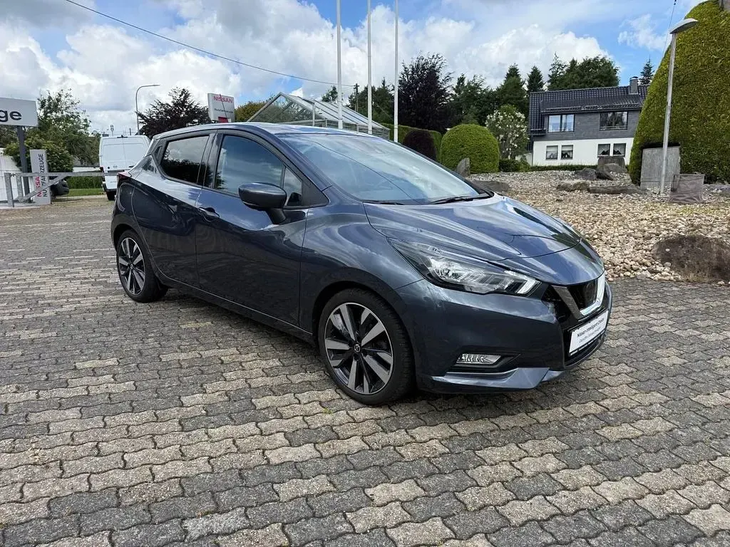 Gebraucht Nissan Micra Tekna 92 PS (67 kW) 2022 Grey titanium Kleinwagen
