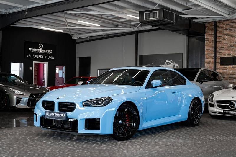 Blau Gebraucht 2024 BMW M2 Performance Coupé | 65.990 € (Etwas zu teuer) - Bild 1/4
