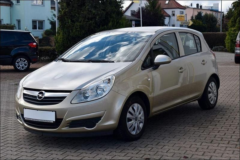 Gebraucht Opel Corsa Edition 90 PS (66 kW) 2008 Silber Kleinwagen