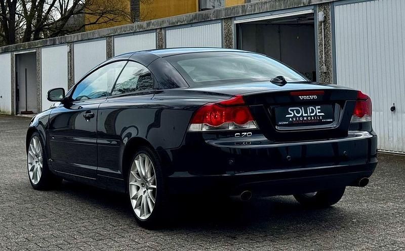 Gebraucht Volvo C70 Summum 179 PS (131 kW) 2008 Schwarz Cabrio