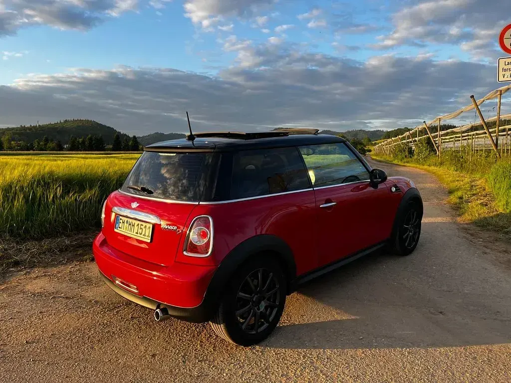 Gebraucht Mini Cooper D 112 PS (82 kW) 2013 Rot Kleinwagen