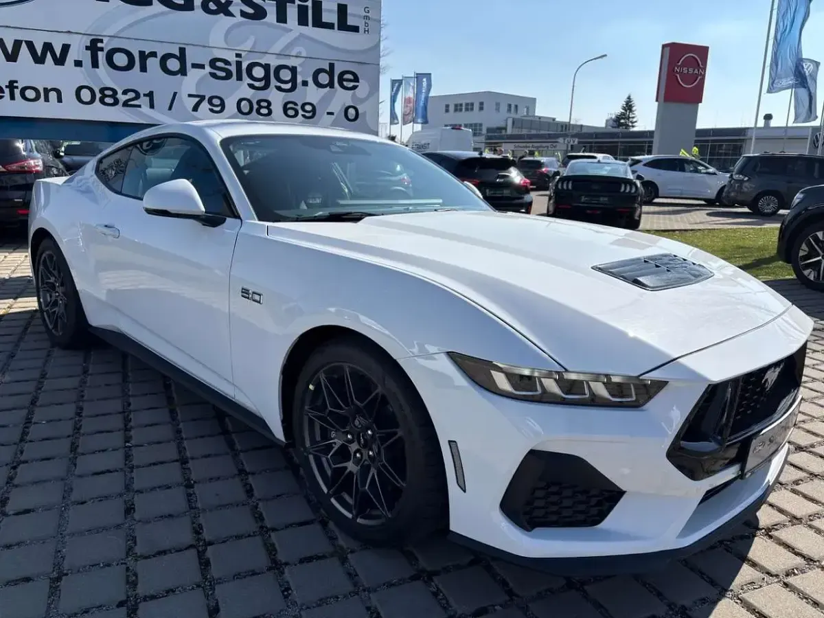 Gebraucht Ford Mustang GT Fastback 446 PS (328 kW) 2025 Weiß Coupé