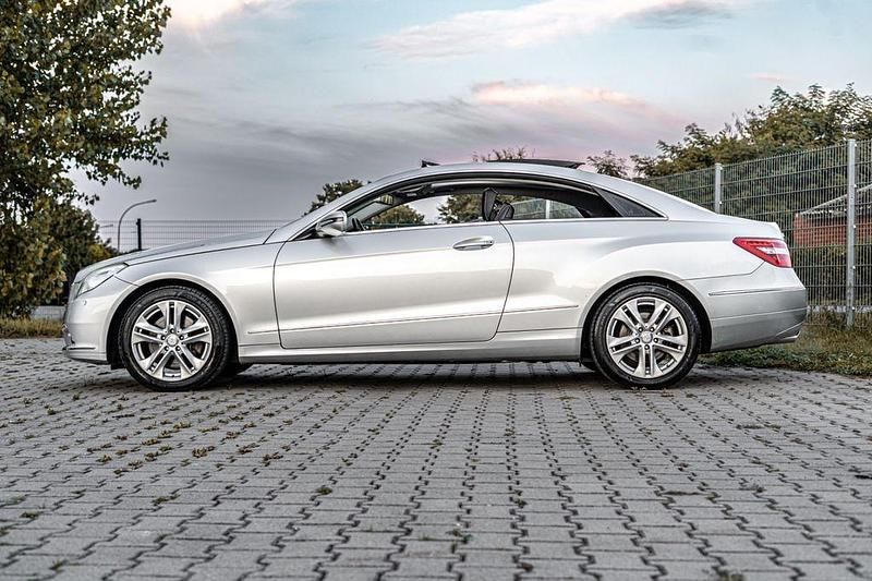 Gebraucht Mercedes E350 292 PS (214 kW) 2010 Silber