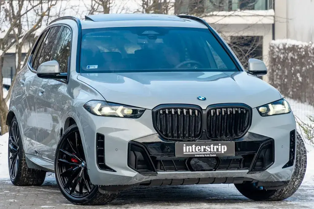 Gebraucht BMW X5 M Sport 298 PS (219 kW) 2026 Grau SUV