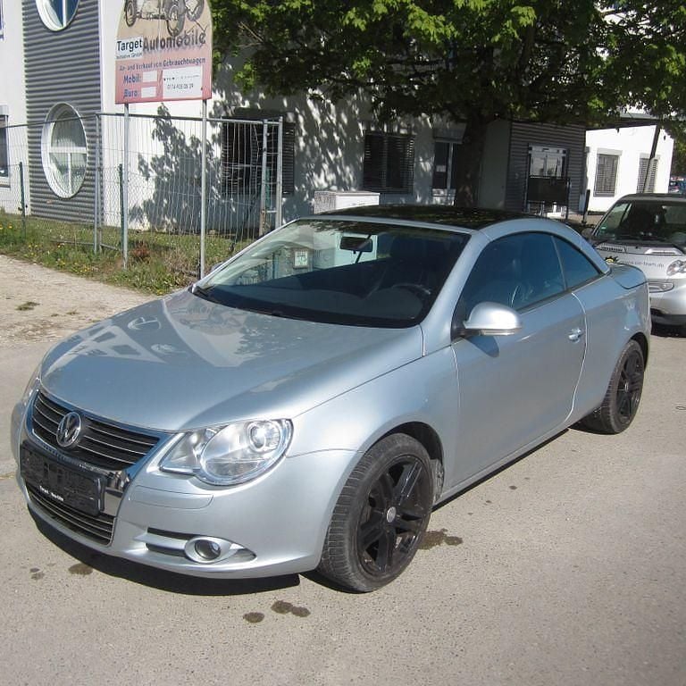 Usata VW Eos 150 CV (110 kW) 2006 Argento Cabrio