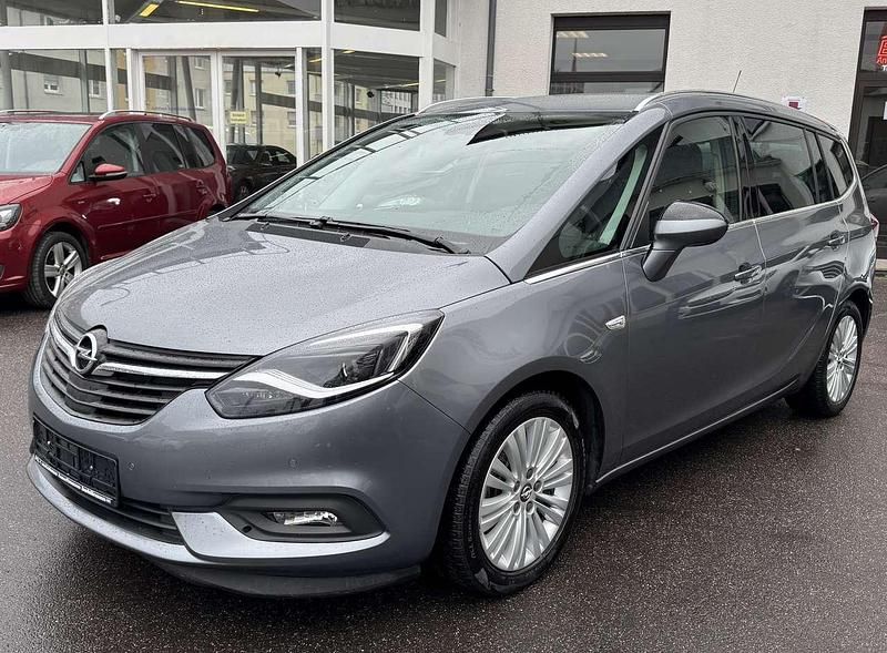 Grau Gebraucht 2019 Opel Zafira Life Innovation Van / Kleinbus | 13.200 € - Bild 1/4