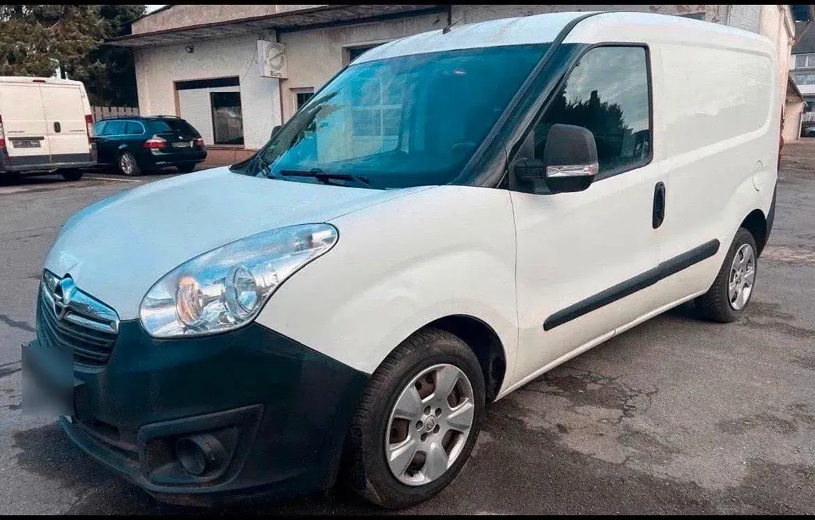 Occasion Opel Combo 90 ch (66 kW) 2013 Blanc Monospace