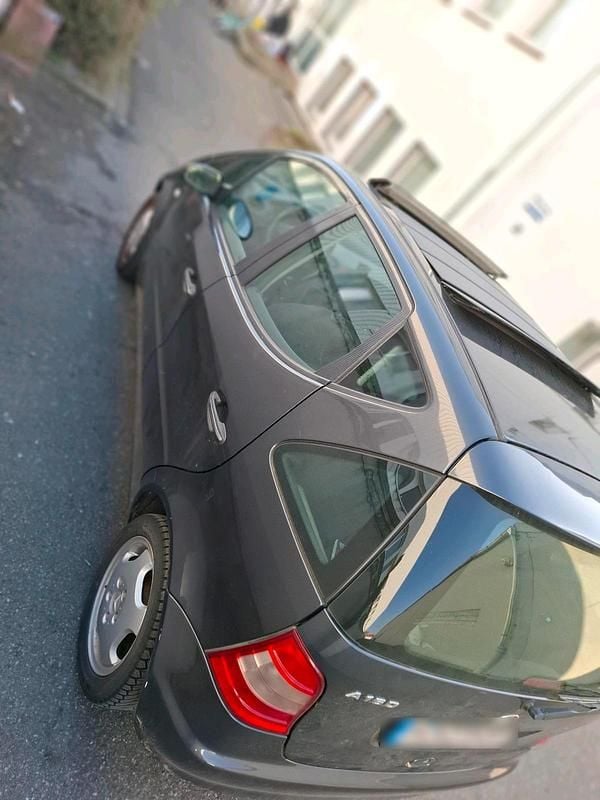 Gebraucht Mercedes A160 102 PS (75 kW) 2000 Andere farben Kleinwagen