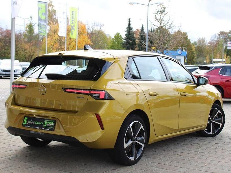 Gebraucht Opel Astra Edition 181 PS (133 kW) 2022 Kult gelb Limousine